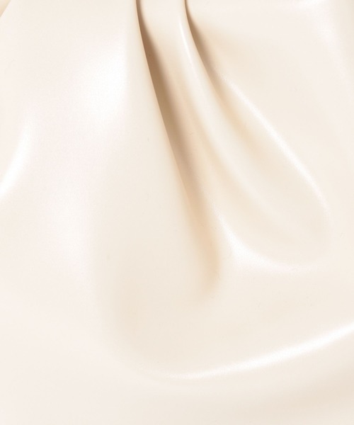 LEPSIM（レプシィム）の「メタルハンドル2WAYバッグ　176623（ハンドバッグ・レディース・アイボリー/ブラック・ONE SIZE）」の13枚目の写真