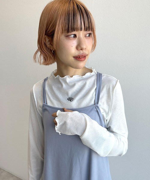 w closet(ダブルクローゼット)の「フィンガーホールボトルネックプルオーバー(その他トップス・レディース・ブラック/オフホワイト/ピンク・FREE)」の20枚目の写真
