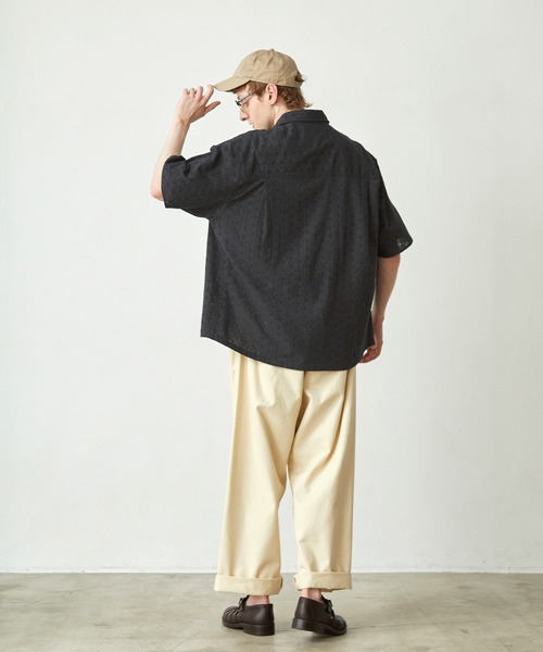 EMMA CLOTHES(エマクローズ)の「レース刺繍シアーレギュラーカラー半袖シャツ EMMA CLOTHES(シャツ/ブラウス・メンズ・チャコール/ブラック/グレー・M/L)」の18枚目の写真