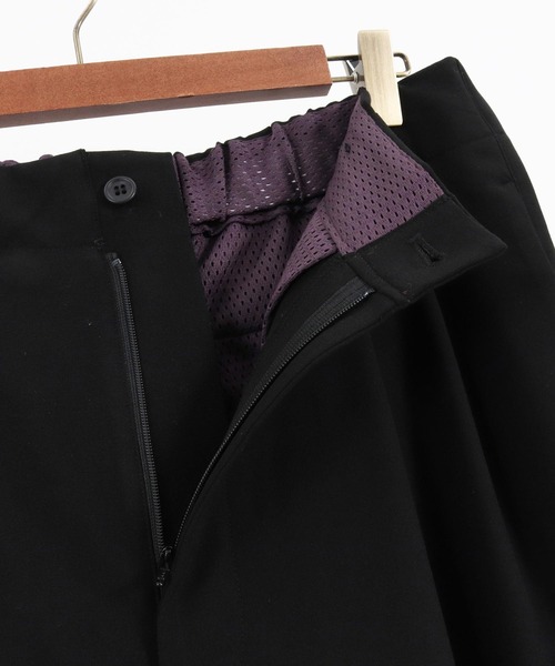 GLIMCLAP（グリムクラップ）の「mp11134-Color scheme design & balloon silhouette pants パンツ（その他パンツ・メンズ・グレイッシュベージュ/ブラック/ブルー系その他・L/S/M）」の4枚目の写真