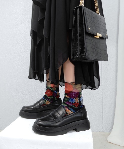 minia(ミニア)の「フラワーチュールソックス(ソックス/靴下・レディース・ブラック/ブルー・FREE)」の2枚目の写真