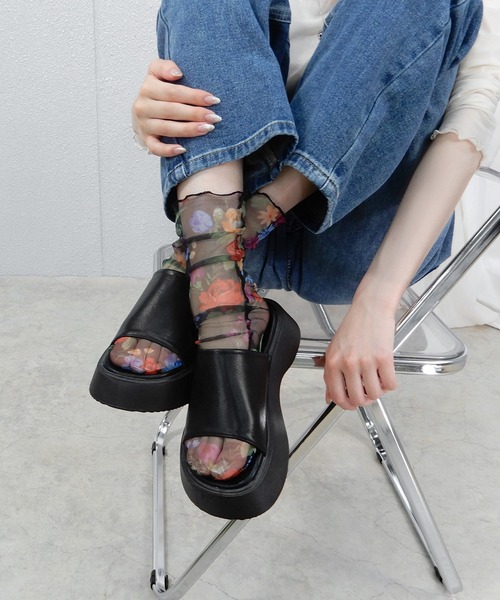 minia(ミニア)の「フラワーチュールソックス(ソックス/靴下・レディース・ブラック/ブルー・FREE)」の14枚目の写真