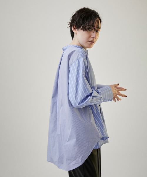 SALON adam et rope'（サロン アダム エ ロペ）の「【NIPPON CULTURE】バックフレアバンドカラーシャツ　無地/ストライプ（シャツ/ブラウス・レディース・ホワイト/ブラック/サックスブルー・FREE）」の10枚目の写真