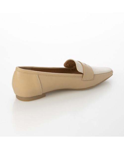 EVOL(イーボル)の「【EVOL】ソフトスクエアコインローファー IV5221(ローファー・レディース・ベージュ/ブラック/シルバー・25.0cm/24.5cm/24.0cm/23.5cm/23.0cm/22.5cm/22.0cm)」の6枚目の写真