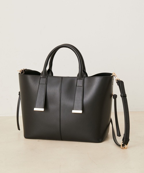 VIS（ビス）の「【A4収納】ゴールド金具付きノットトートバッグ/通勤・通学対応（トートバッグ・レディース・ブラック/ダークブラウン/ベージュ・FREE）」の2枚目の写真