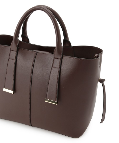 VIS（ビス）の「【A4収納】ゴールド金具付きノットトートバッグ/通勤・通学対応（トートバッグ・レディース・ブラック/ダークブラウン/ベージュ・FREE）」の13枚目の写真