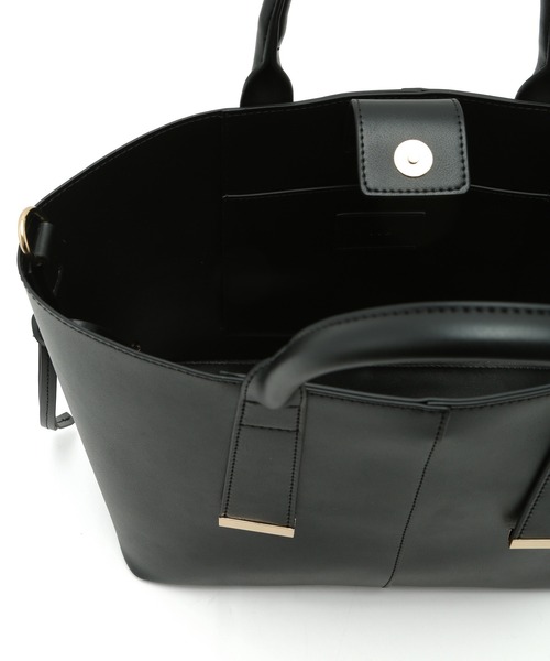 VIS（ビス）の「【A4収納】ゴールド金具付きノットトートバッグ/通勤・通学対応（トートバッグ・レディース・ブラック/ダークブラウン/ベージュ・FREE）」の11枚目の写真