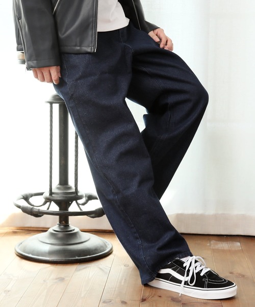 TopIsm（トップイズム）の「ワイドストレート デニムパンツ（デニムパンツ・メンズ・ワンウォッシュ/ブラック系その他3/ケミカルウォッシュ/ブラック系その他/ブラック系その他2・LL/L/M）」の5枚目の写真