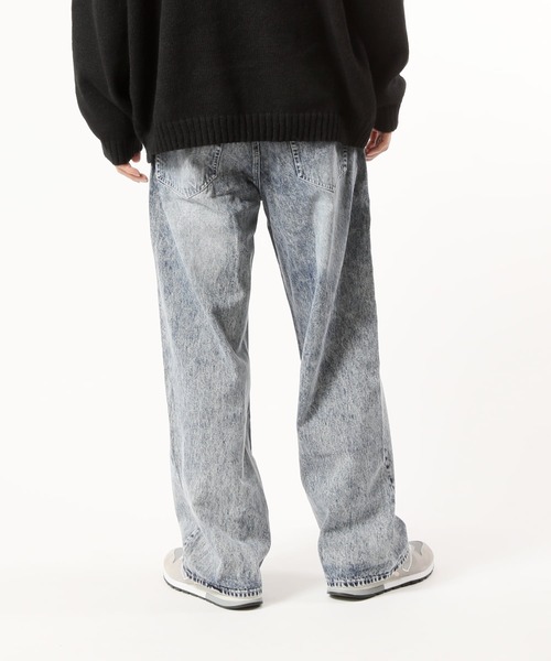 TopIsm（トップイズム）の「ワイドストレート デニムパンツ（デニムパンツ・メンズ・ワンウォッシュ/ブラック系その他3/ケミカルウォッシュ/ブラック系その他/ブラック系その他2・LL/L/M）」の13枚目の写真