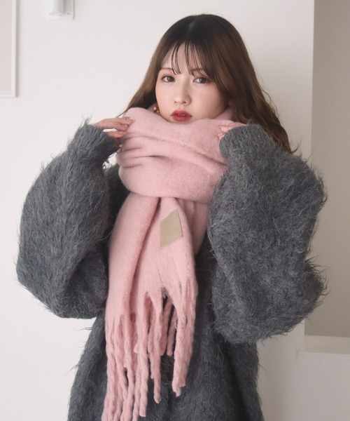 mellowneon（メロウネオン）の「ボリュームカラーマフラー（マフラー・レディース・ホワイト/ピンク/グレー/アイボリー/カーキ/ブラック/レッド/チャコールグレー/ベージュ/ライトブルー/ベビーピンク/ラベンダー/ボルドー/ダークブラウン・FREE）」の11枚目の写真