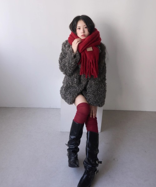 mellowneon（メロウネオン）の「ボリュームカラーマフラー（マフラー・レディース・ホワイト/ピンク/グレー/アイボリー/カーキ/ブラック/レッド/チャコールグレー/ベージュ/ライトブルー/ベビーピンク/ラベンダー/ボルドー/ダークブラウン・FREE）」の19枚目の写真