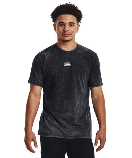 UNDER ARMOUR(アンダーアーマー)の「UAエレベーティッド コアウォッシュ ショートスリーブTシャツ(トレーニング/メンズ)(Tシャツ/カットソー・メンズ・ブラック・M/L/XXL/S/3XL/XL)」の1枚目の写真