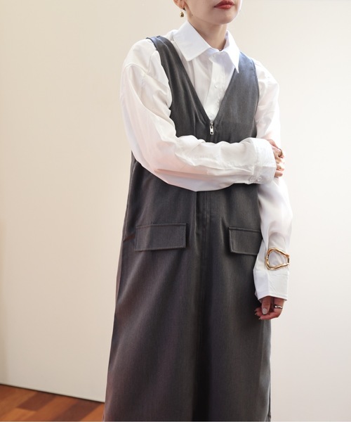 ULEULA(ウルア)の「ZIPロングワンピース/前後2WAY(ワンピース・レディース・チャコールグレー/ブラック・FREE)」の8枚目の写真