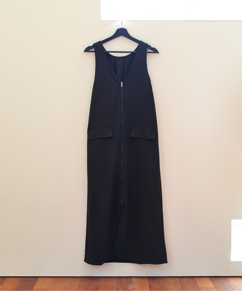 ULEULA(ウルア)の「ZIPロングワンピース/前後2WAY(ワンピース・レディース・チャコールグレー/ブラック・FREE)」の4枚目の写真