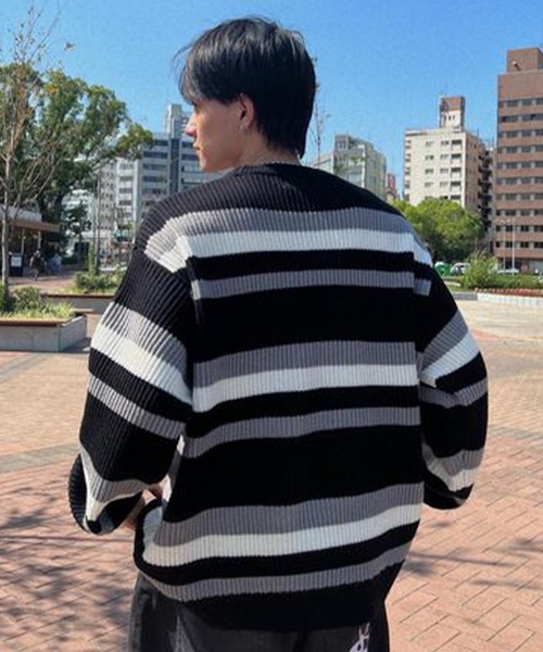 PICSAS（ピクサス）の「【PICSAS】ランダムボーダークルーニット（ニット/セーター・メンズ・ブルー/ブラック/アイボリー/グリーン・M/L）」の12枚目の写真