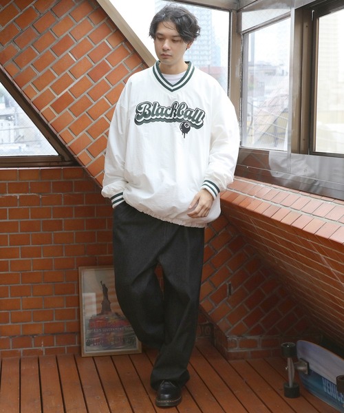 8(eight)(エイト)の「ナイロンV/Nプルオーバー(ナイロンジャケット・メンズ・ブラック/グリーン系その他/オフホワイト・MEDIUM/LARGE/X-LARGE)」の9枚目の写真