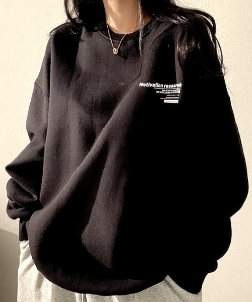 SHEENA(シーナ)の「Motivationロゴオーバーサイズトレーナー(スウェット・レディース・ブラック/チャコールグレー/ライトグレー/グレー・M)」の21枚目の写真
