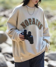 aimoha outdoor　ワッペン刺繍  クールネックプルオーバー　スウエット