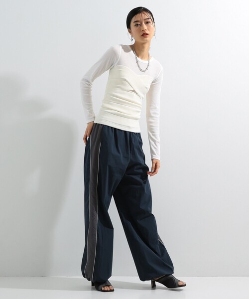 Ray BEAMS（レイビームス）の「Ray BEAMS / リブ ツイスト ビスチェ（チューブトップ・レディース・ブラック/オフホワイト・ONE SIZE）」の8枚目の写真