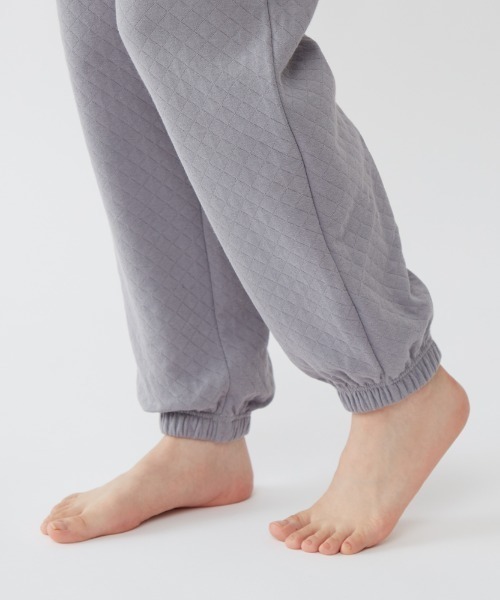 COMME CI COMME CA(コムシコムサ)の「COMME CI COMME CA/コムシコムサ ルームウェア 長袖長パンツ 表裏綿100% キルト(ルームウェア/パジャマ・レディース・ネイビー/ピンク/グレー・LARGE/MEDIUM/X-LARGE)」の8枚目の写真