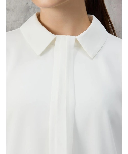 Perfect Suit FActory（パーフェクトスーツファクトリー）の「衿付きブラウス　オフホワイト/ブラック/ワイン（シャツ/ブラウス・レディース・オフホワイト/ブラック・M/L/S）」の21枚目の写真