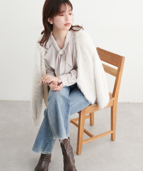 natural couture（ナチュラルクチュール）の「ラッフル×ボウタイブラウス（シャツ/ブラウス・レディース・ライトベージュ/オフホワイト/ラベンダー/ネイビー/その他1/その他2・FREE）」の11枚目の写真