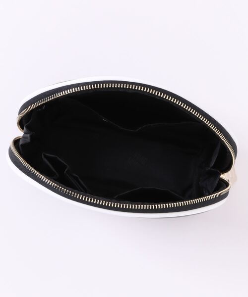 MARY QUANT（マリークワント）の「オーロラロゴプリント ラウンドポーチL（ポーチ・レディース・ブラック/ピンク・FREE）」の9枚目の写真