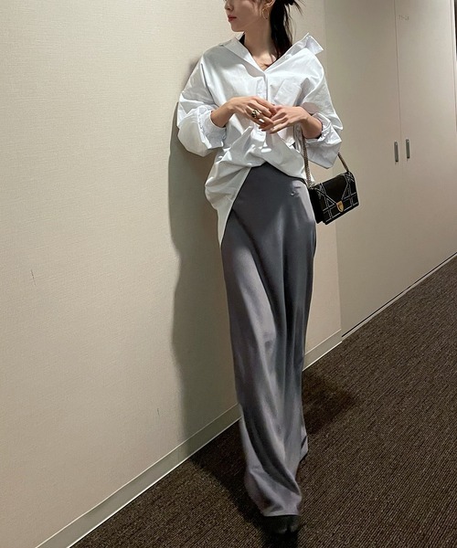 Mela(メラ)の「サテンナロースカート(スカート・レディース・ブラック/グレー・S/L/M)」の18枚目の写真