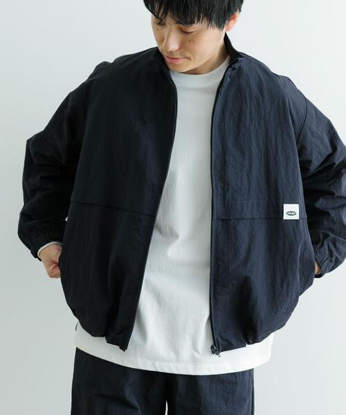 ITEMS URBANRESEARCH(アイテムズ アーバンリサーチ)の「ddp Nylon Track Jacket(ナイロンジャケット・メンズ・ブラック/アイボリー/ブルー・MEDIUM/LARGE)」の11枚目の写真