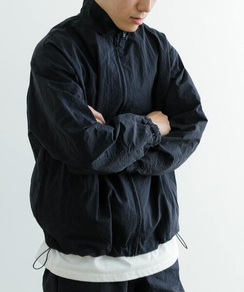 ITEMS URBANRESEARCH(アイテムズ アーバンリサーチ)の「ddp Nylon Track Jacket(ナイロンジャケット・メンズ・ブラック/アイボリー/ブルー・MEDIUM/LARGE)」の14枚目の写真