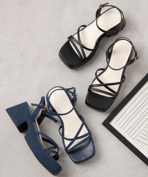 WEGO（ウィゴー）の「WEGO/バルキーヒール細ストラップサンダル（サンダル・レディース・ブラック/インディゴブルー・MEDIUM/LARGE）」の3枚目の写真