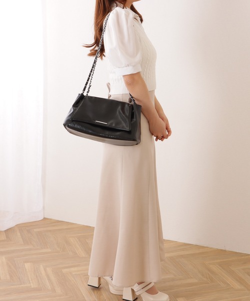 Lace Ladies(レースレディース)の「チェーンストラップ付き フラップ ショルダー バッグ(ショルダーバッグ・レディース・シルバー/ブラック/アイボリー・FREE)」の9枚目の写真