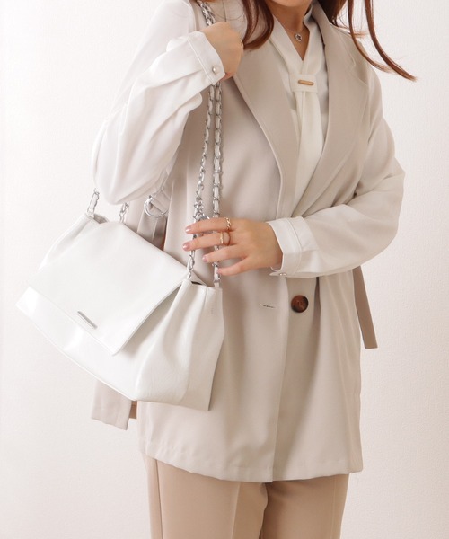 Lace Ladies(レースレディース)の「チェーンストラップ付き フラップ ショルダー バッグ(ショルダーバッグ・レディース・シルバー/ブラック/アイボリー・FREE)」の16枚目の写真