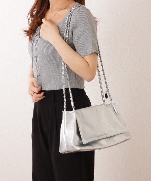 Lace Ladies(レースレディース)の「チェーンストラップ付き フラップ ショルダー バッグ(ショルダーバッグ・レディース・シルバー/ブラック/アイボリー・FREE)」の21枚目の写真