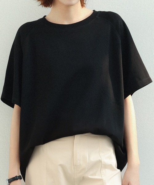 SAISON DE PAPILLON(セゾンドパピヨン)の「ラグランスリーブクルーネックカットソー(Tシャツ/カットソー・レディース・ブラック/グレー/ベージュ/ネイビー・M/L)」の2枚目の写真
