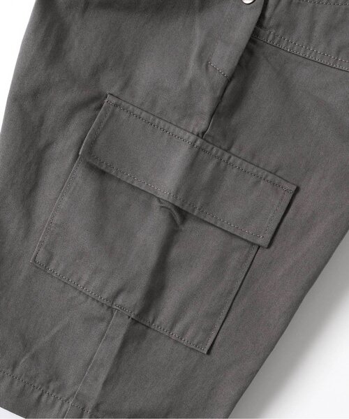 p.premier(ピードットプルミエ)の「ハーフ丈のオーバーオール(サロペット/オーバーオール・キッズ・ブラウン/チャコール/アイボリー・90/100/110/120/140)」の5枚目の写真