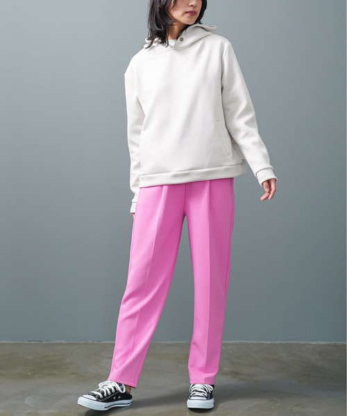 mili an deni(ミリアンデニ)の「TPUテーパードパンツ(スラックス・レディース・ブラック/ピンク/ネイビー/アイボリー・M/L)」の19枚目の写真