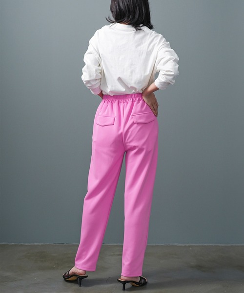 mili an deni(ミリアンデニ)の「TPUテーパードパンツ(スラックス・レディース・ブラック/ピンク/ネイビー/アイボリー・M/L)」の20枚目の写真