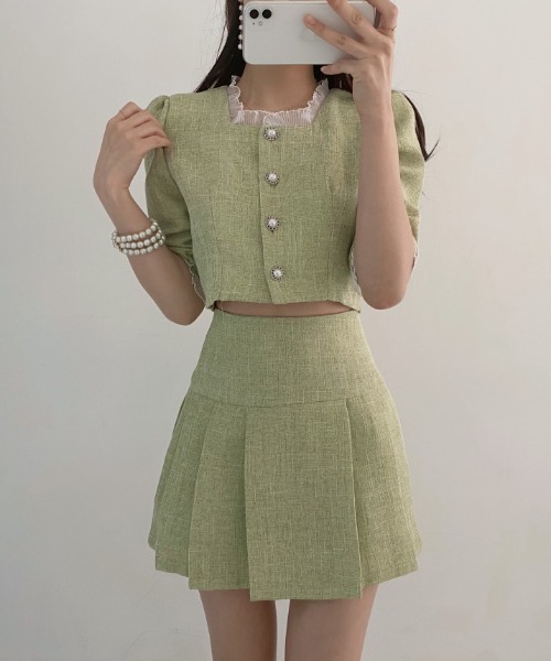 FREE STYLISTS(フリー スタイリスト)の「YUGA_YGMC パールボタン サマーツイード クロップドジャケット(ノーカラージャケット・レディース・ライトグリーン/ライトブルー/ホワイト・FREE)」の11枚目の写真