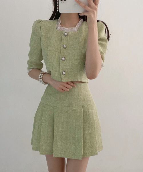 FREE STYLISTS(フリー スタイリスト)の「YUGA_YGMC パールボタン サマーツイード クロップドジャケット(ノーカラージャケット・レディース・ライトグリーン/ライトブルー/ホワイト・FREE)」の12枚目の写真