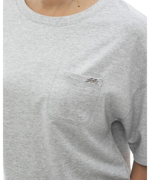 BILLABONG（ビラボン）の「BILLABONG レディース 【CHILLWEAR】 CREW POCKET TOPS トレーナー 【2024年春夏モデル】/ビラボン半袖ポケット付きスウェット（スウェット・レディース・グレー/アイボリー・LARGE/MEDIUM）」の9枚目の写真