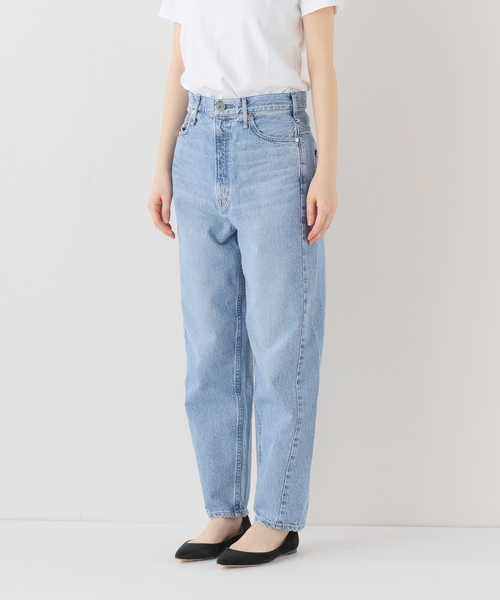 IENA(イエナ)の「【upper hights/アッパーハイツ】MISS ANKLE TWIST デニムパンツ(デニムパンツ・レディース・ブルー・23/22/26/25/24)」の3枚目の写真