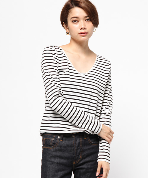 AZUL by moussy（アズールバイマウジー）の「40/-タンブラー天竺カットオフV/N長袖PO（Tシャツ/カットソー・レディース・ブラック系その他/ホワイト系その他/ブラック/トップグレー/カーキ系/オフホワイト/ダークネイビー・MEDIUM/X-SMALL/LARGE/SMALL/X-LARGE）」の20枚目の写真