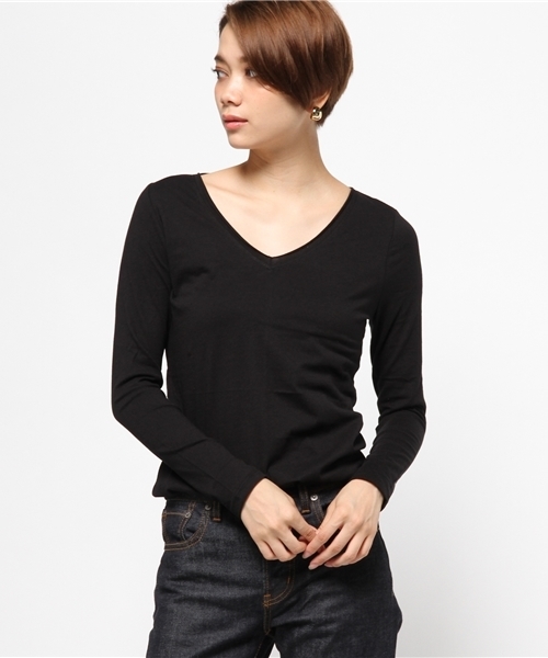 AZUL by moussy（アズールバイマウジー）の「40/-タンブラー天竺カットオフV/N長袖PO（Tシャツ/カットソー・レディース・ブラック系その他/ホワイト系その他/ブラック/トップグレー/カーキ系/オフホワイト/ダークネイビー・MEDIUM/X-SMALL/LARGE/SMALL/X-LARGE）」の16枚目の写真