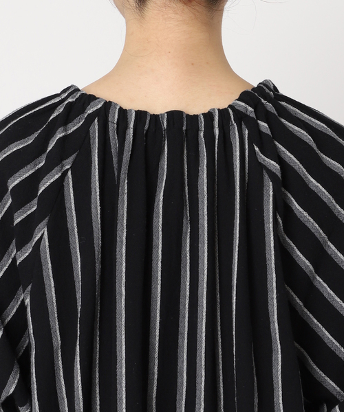 JOURNAL STANDARD(ジャーナルスタンダード)の「ソフトストライプワンピース(ワンピース・レディース・ブラック系その他/レッド系その他/チョコ・36/38)」の15枚目の写真