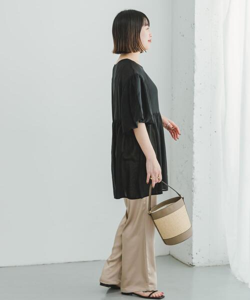 ITEMS URBANRESEARCH（アイテムズ アーバンリサーチ）の「シアーティアードブラウス（シャツ/ブラウス・レディース・ブラック/ホワイト系その他・FREE）」の17枚目の写真