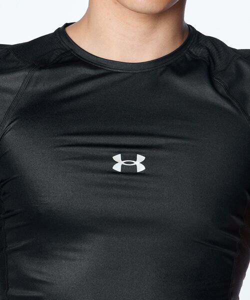 UNDER ARMOUR(アンダーアーマー)の「UAアイソチル コンプレッション ショートスリーブ クルーネック シャツ(ベースボール/メンズ)(Tシャツ/カットソー・メンズ・ブラック・XL/L/M/S/2XL/3XL)」の4枚目の写真