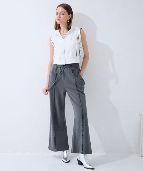 FOREVER 21（フォーエバー トゥエンティーワン）の「【2024SS】トラックベスト（ベスト・レディース・オフホワイト/ブラック・FREE）」の20枚目の写真