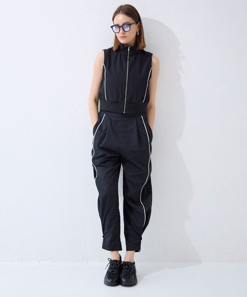 FOREVER 21（フォーエバー トゥエンティーワン）の「【2024SS】トラックベスト（ベスト・レディース・オフホワイト/ブラック・FREE）」の3枚目の写真