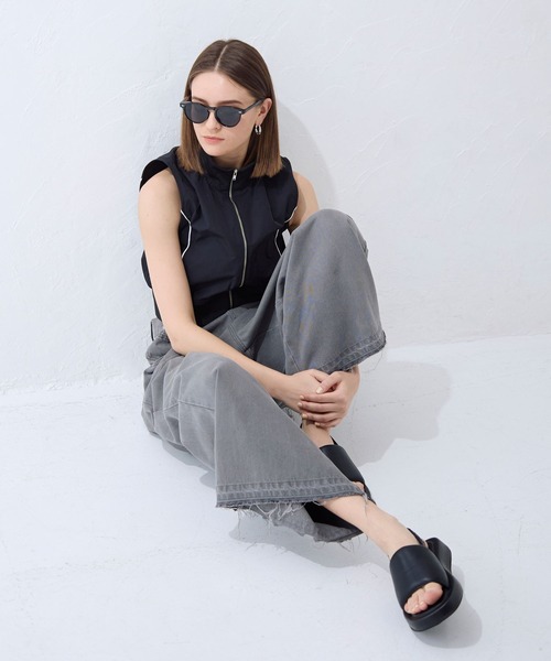 FOREVER 21（フォーエバー トゥエンティーワン）の「【2024SS】トラックベスト（ベスト・レディース・オフホワイト/ブラック・FREE）」の12枚目の写真